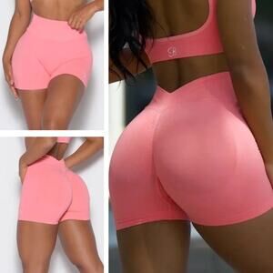 BOMBSHELL Sportswear V Seamless Shorts Size Small Pink